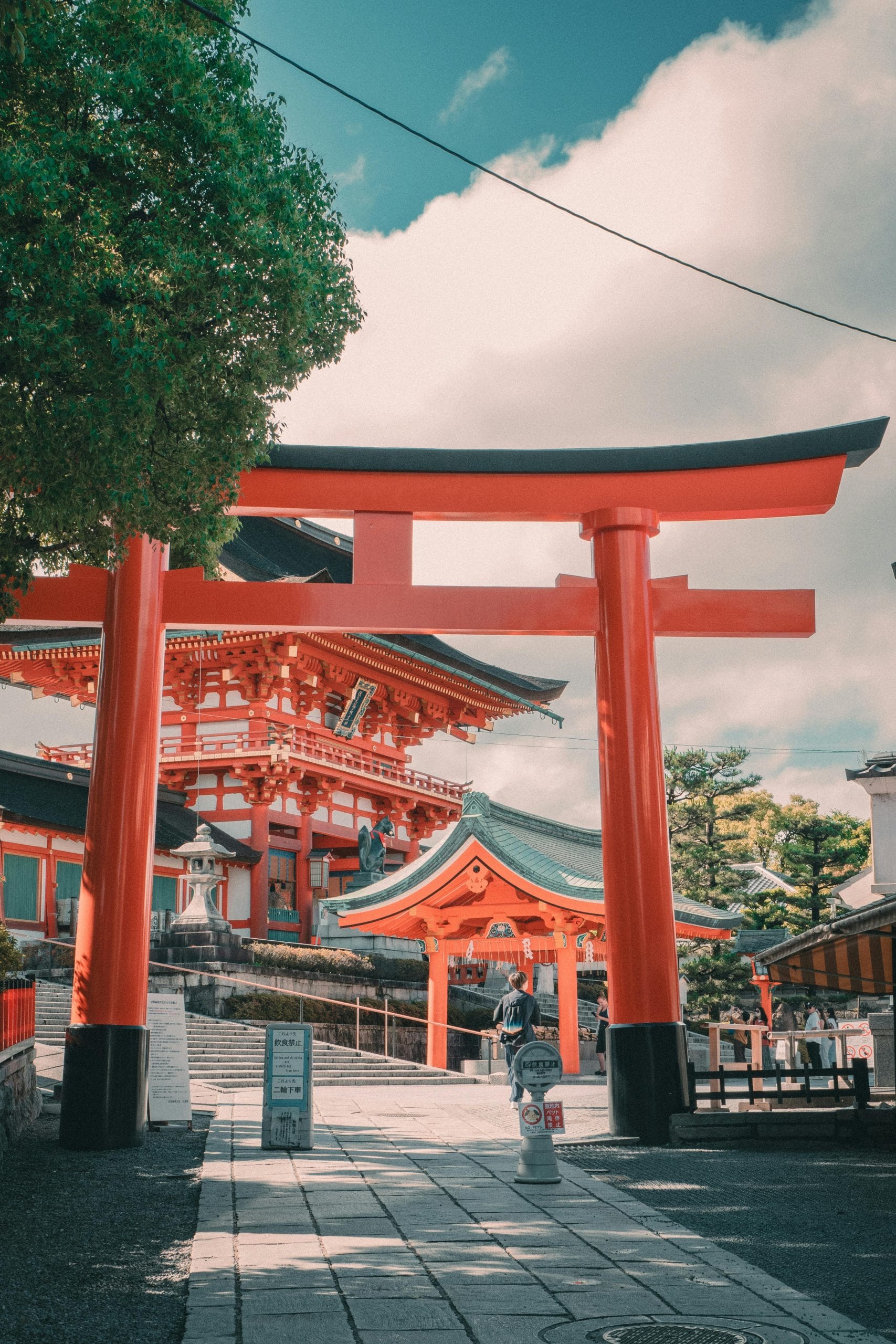 [ NHẬT BẢN ] FUSHIMI INARI TAISHA CHECKIN CON ĐƯỜNG CỔNG TORII BIỂU TƯỢNG KYOTO